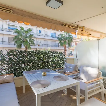 Le California 200m Des Plages Chic Luxe Et Cosy 2 A 4 Personnes * Antibes