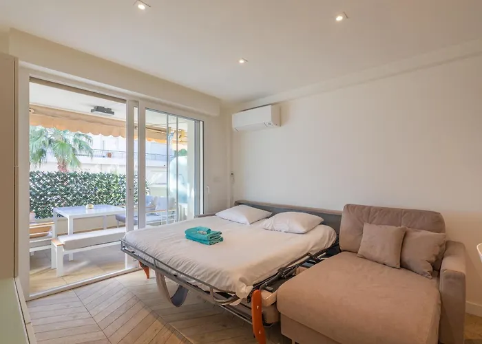 Le California 200m Des Plages Chic Luxe Et Cosy 2 A 4 Personnes Apartment